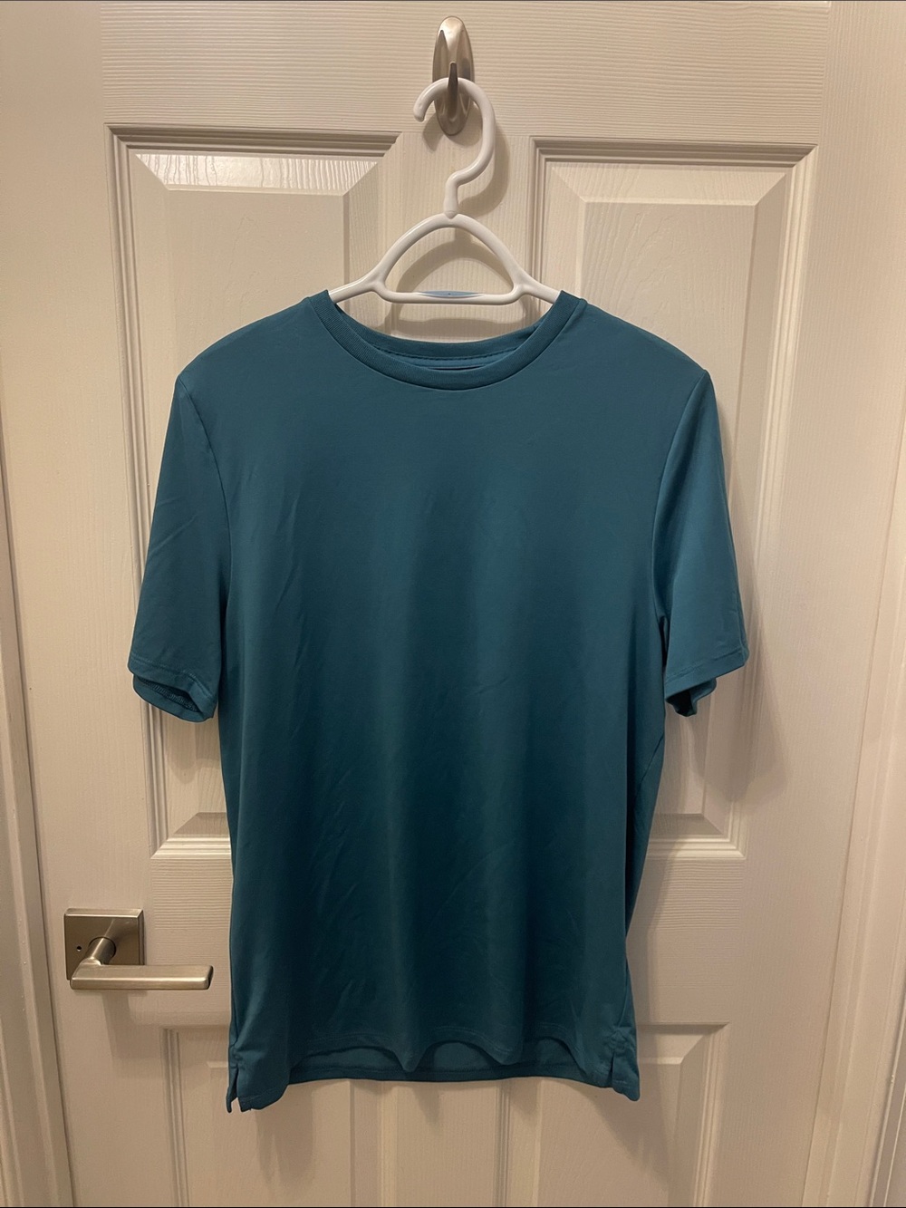 all in motion Men's Crew Neck Tee in Teal Blue NWOT